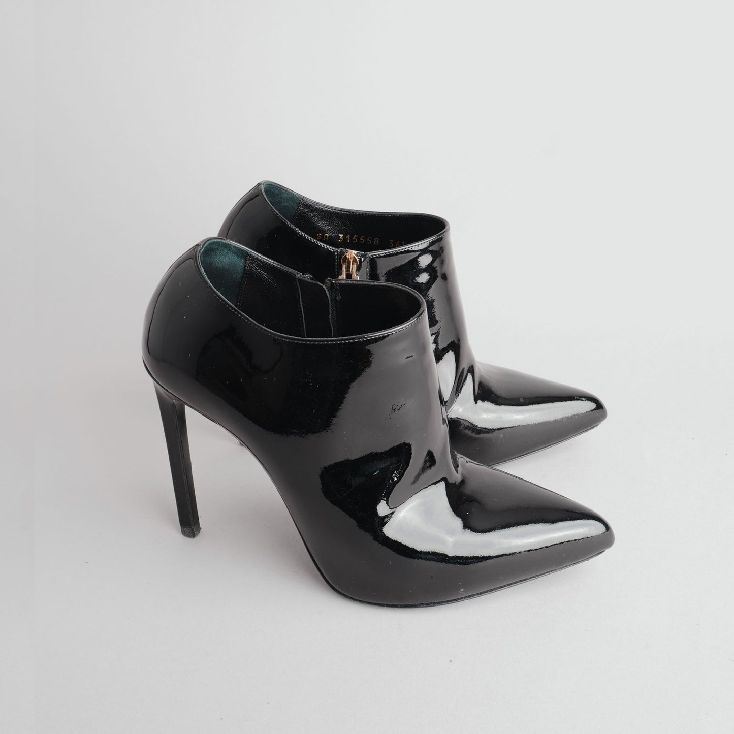 Bottes vernis SAINT LAURENT 37 noir
