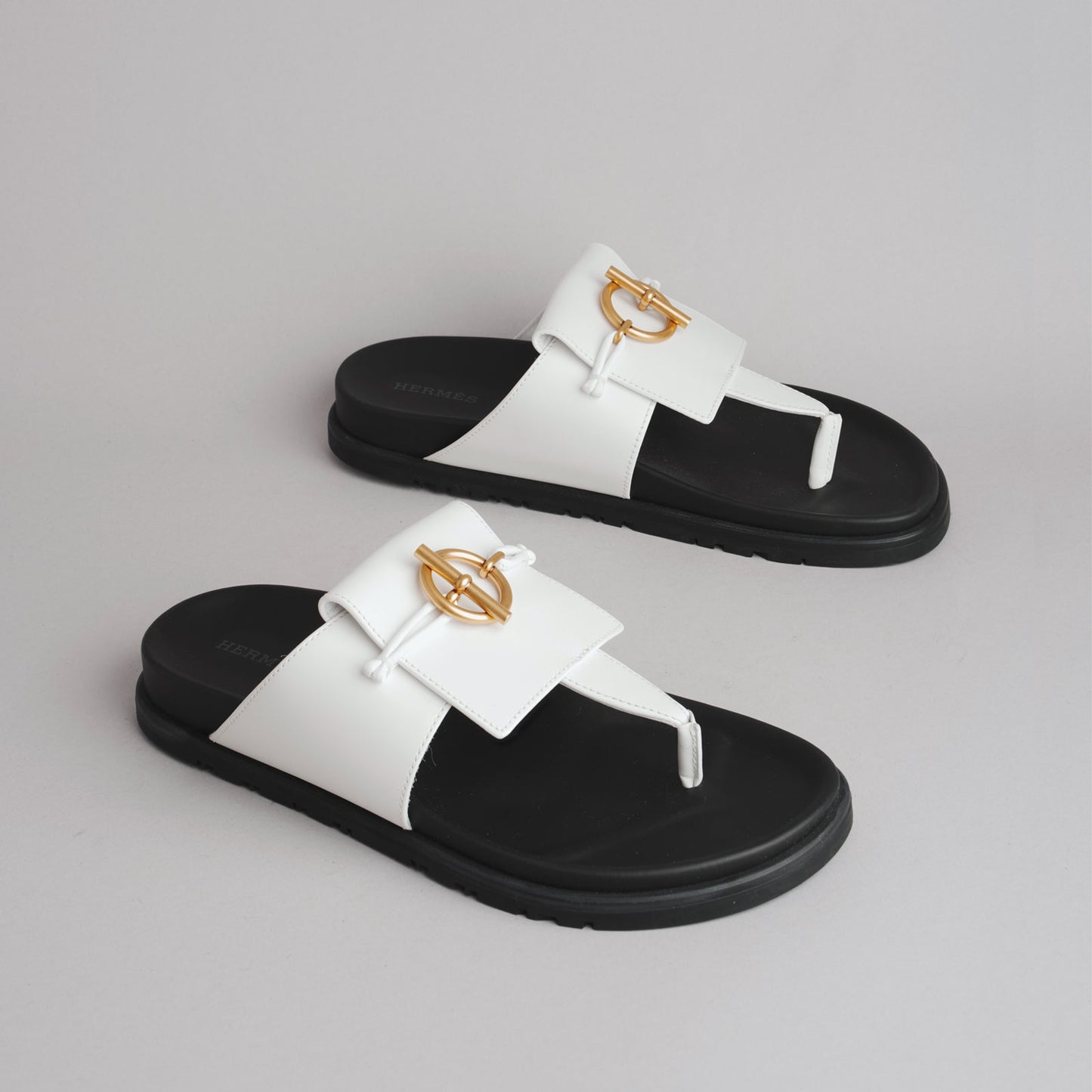 Sandales ilot HERMÈS 37 blanc