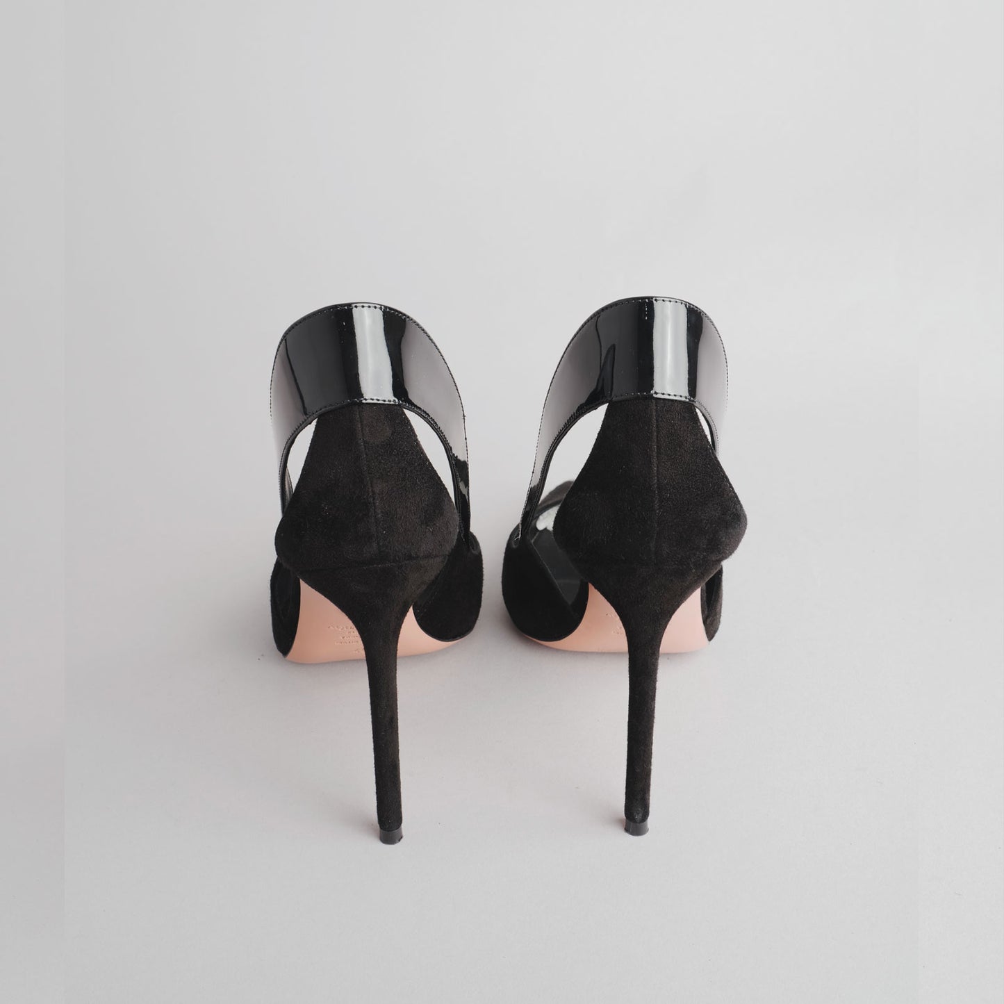 Escarpins sans dust bag ni boite  AQUAZZURA 40 noir