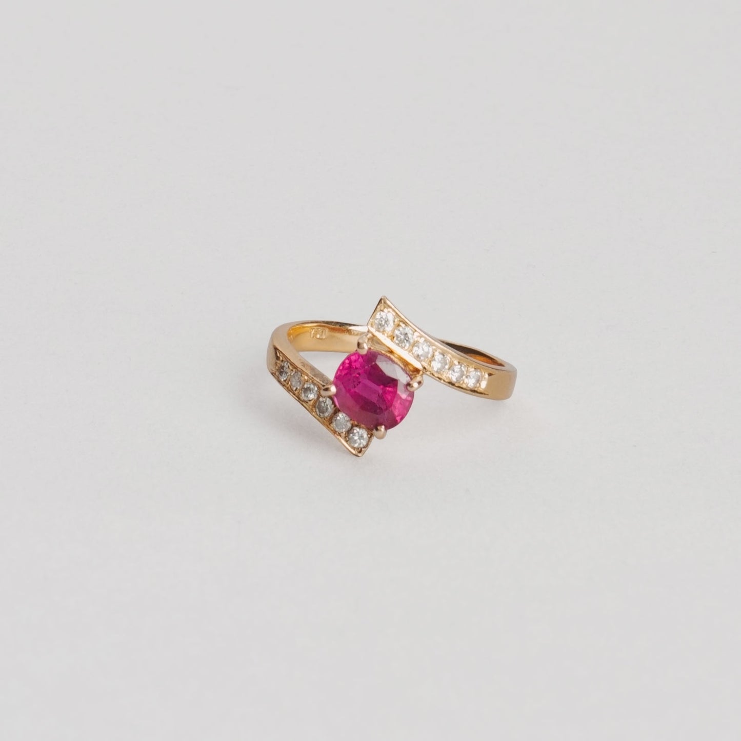 Bague rubis et diamant 750/1000 18k
