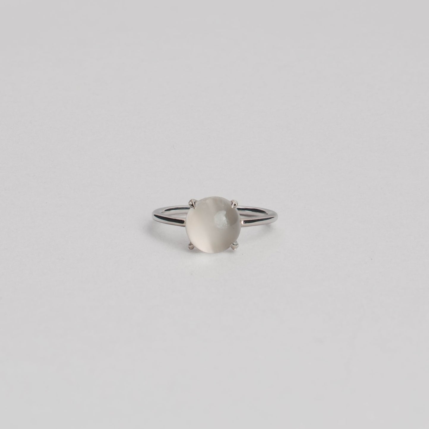 Bague pierre de lune or 750/1000 1,93 gr blanc