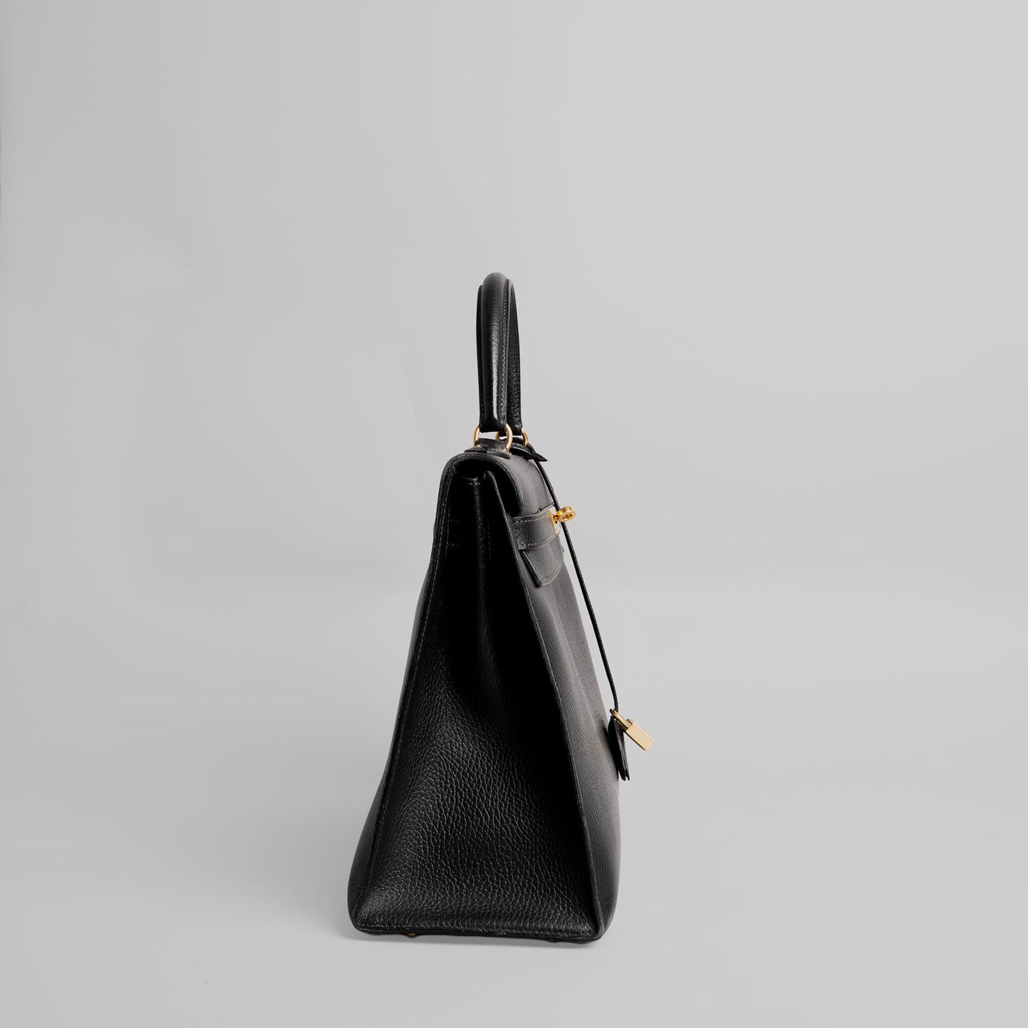 Sac à main HERMÈS noir Kelly 35