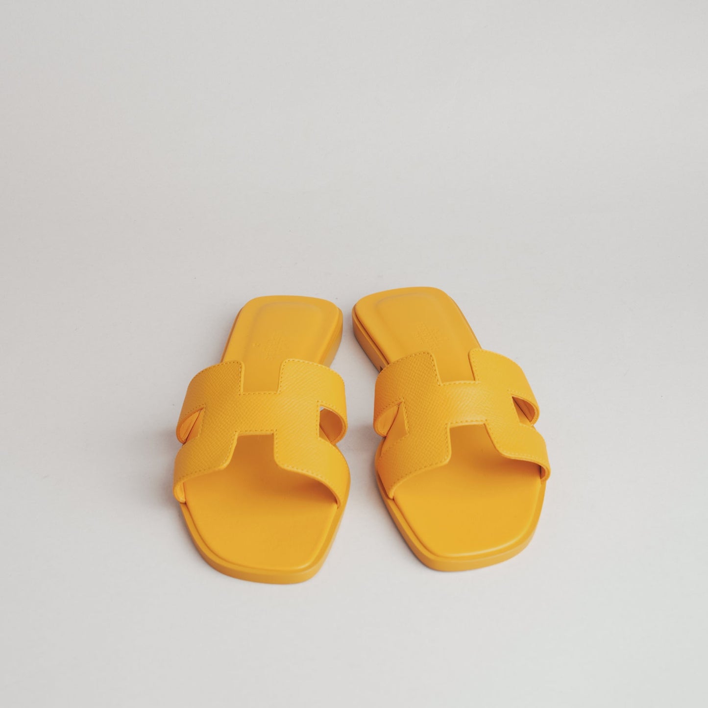 Mules oran avec boite  HERMÈS 36 jaune