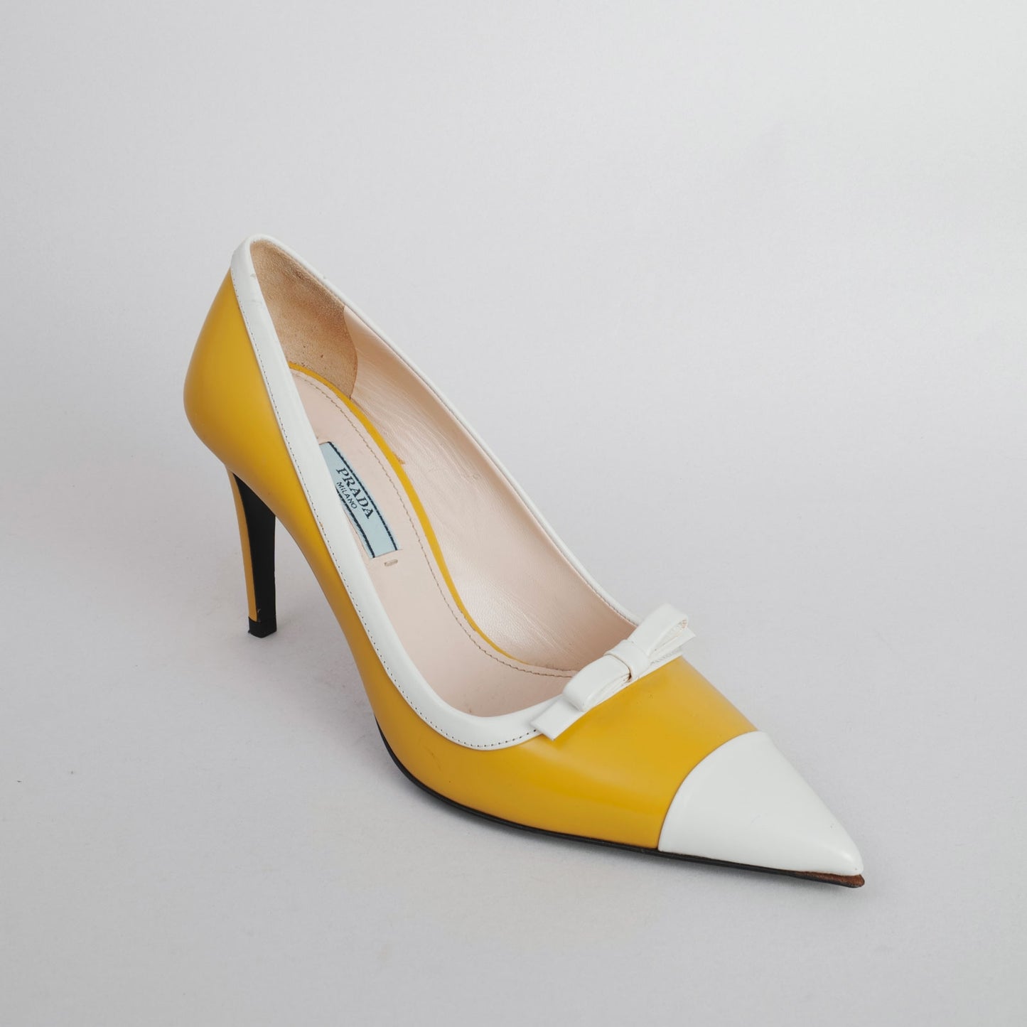 Sandales PRADA 37 jaune / blanc