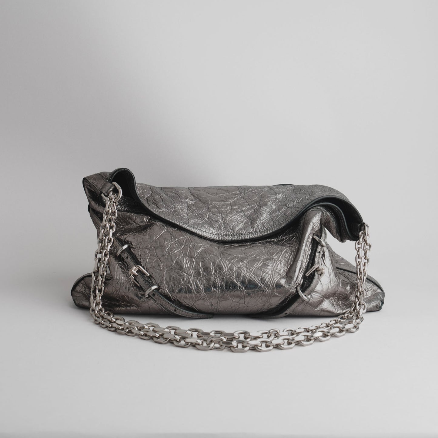 GIVENCHY — Sac Voyou argenté
