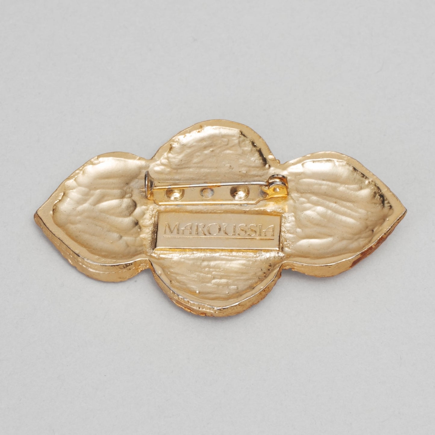 Broche strass rouge  MAROUSSIA doré