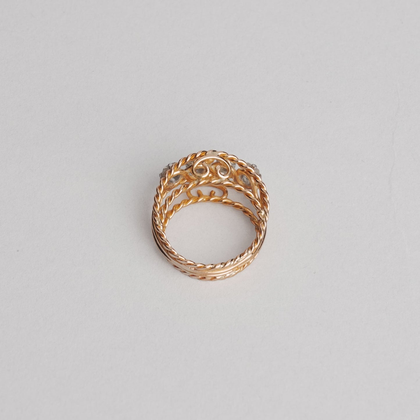 Bague tressé avec 4 diamant ancienne 5,91gr or 18ct 750/1000  jaune