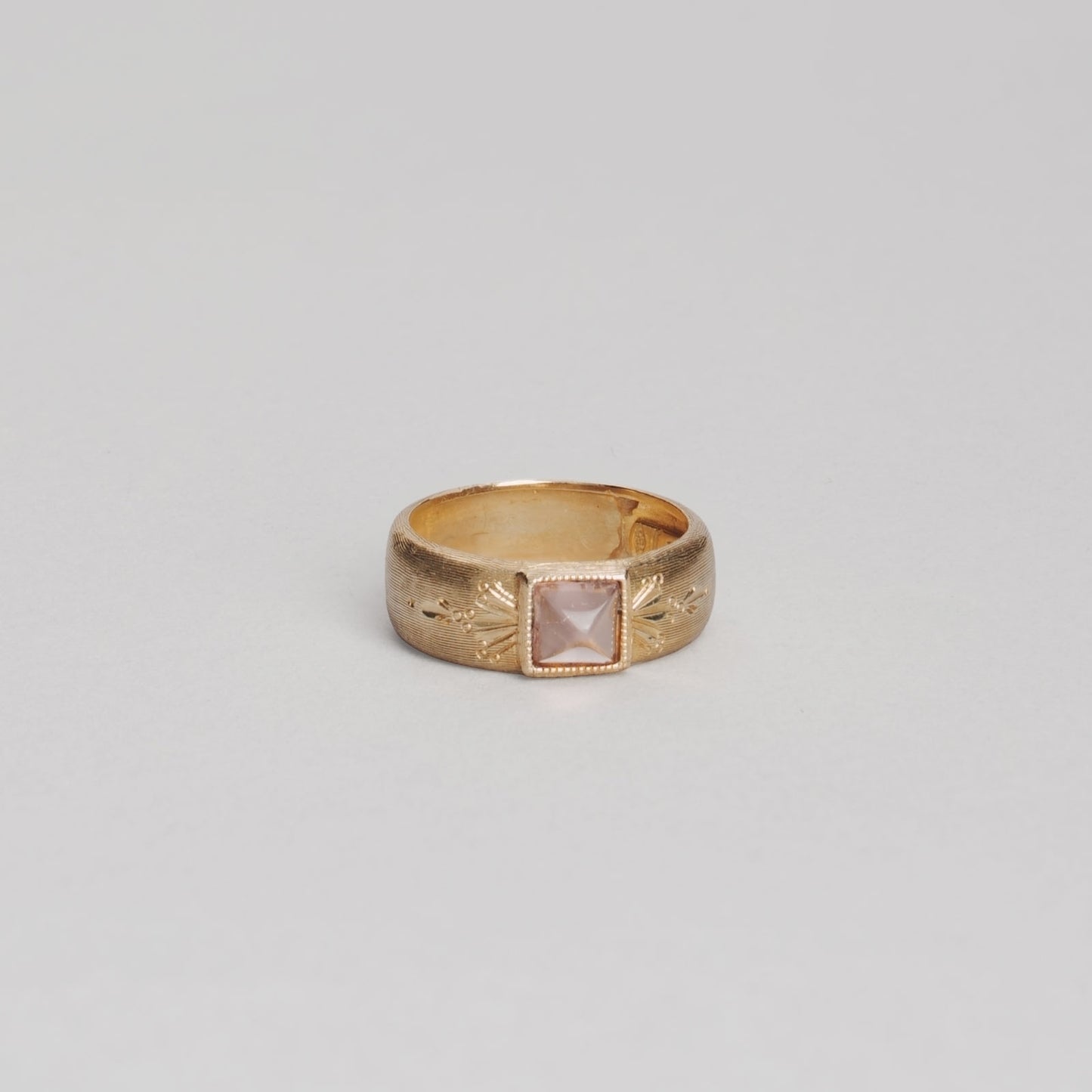 Bague tourmaline  3,36gr or 18ct 750/1000  jaune