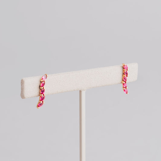 Boucles d’Oreilles rubis navette 0,8gr or 18ct 750/1000  jaune