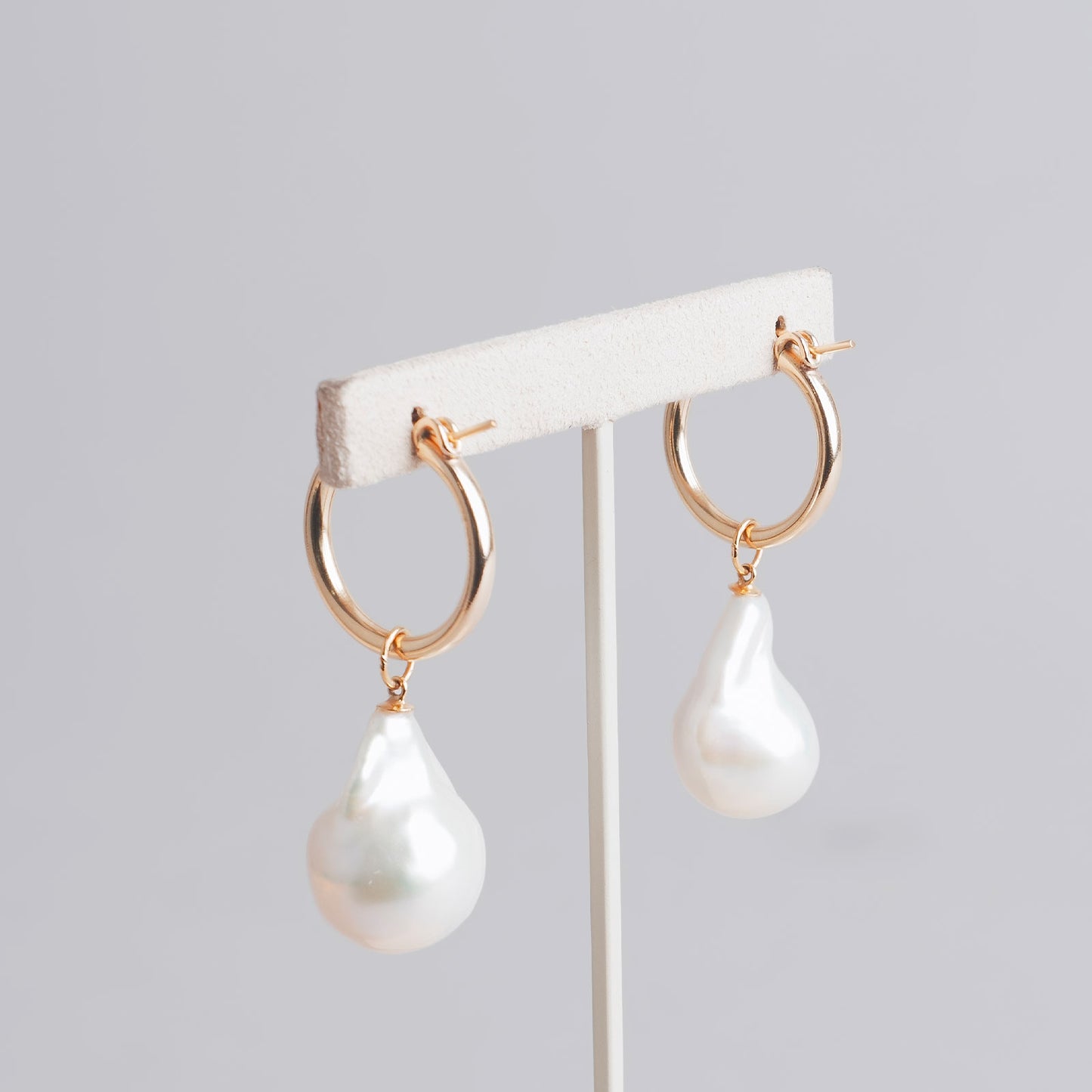 BO perles d’eau douce 10,46gr or 14ct 525/1000  jaune