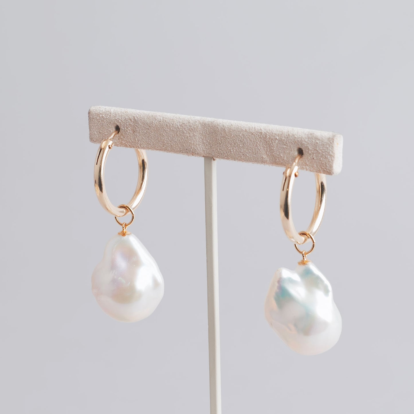 BO perles d’eau douce 10,46gr or 14ct 525/1000  jaune