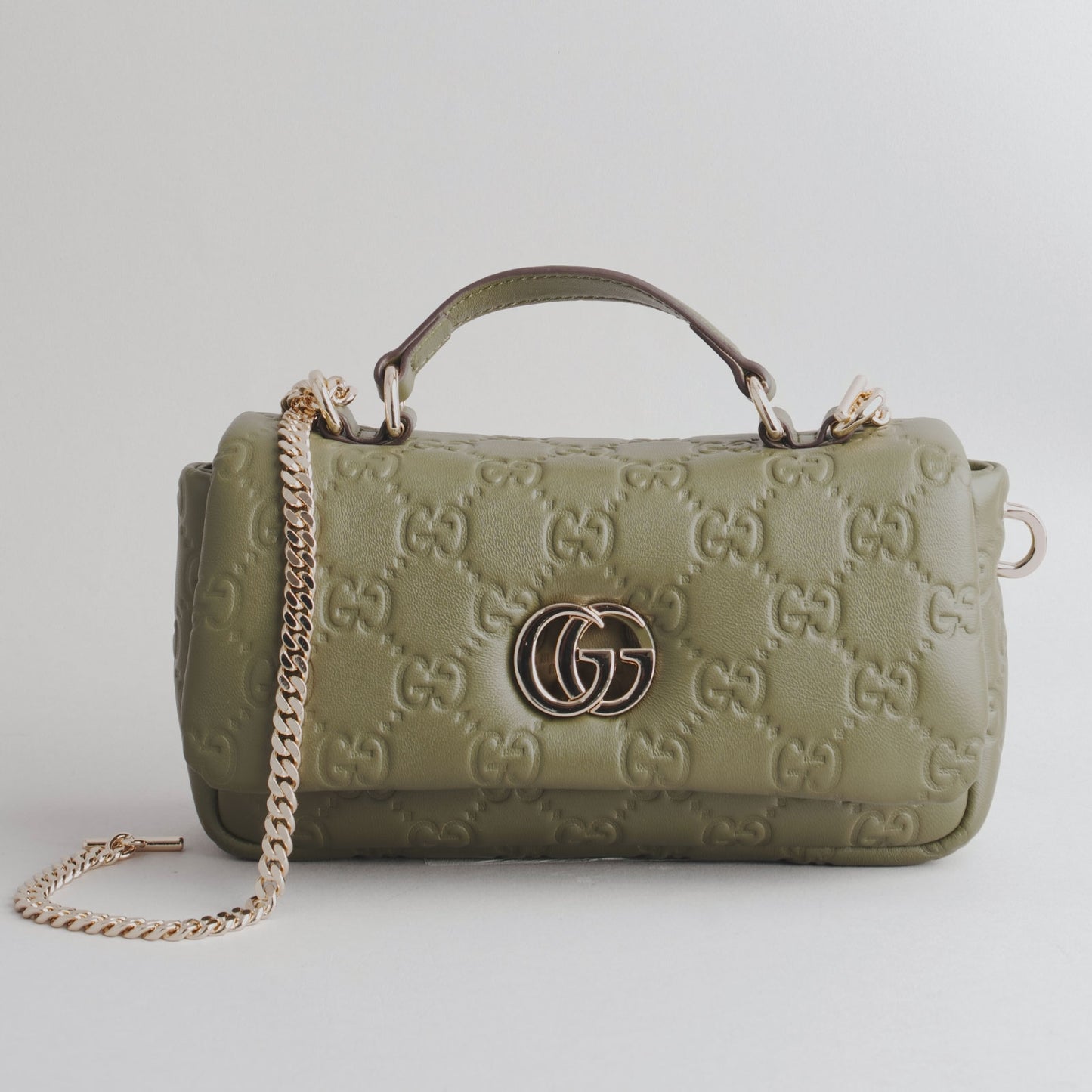 GUCCI — Sac GG Marmont en cuir embossé vert kaki