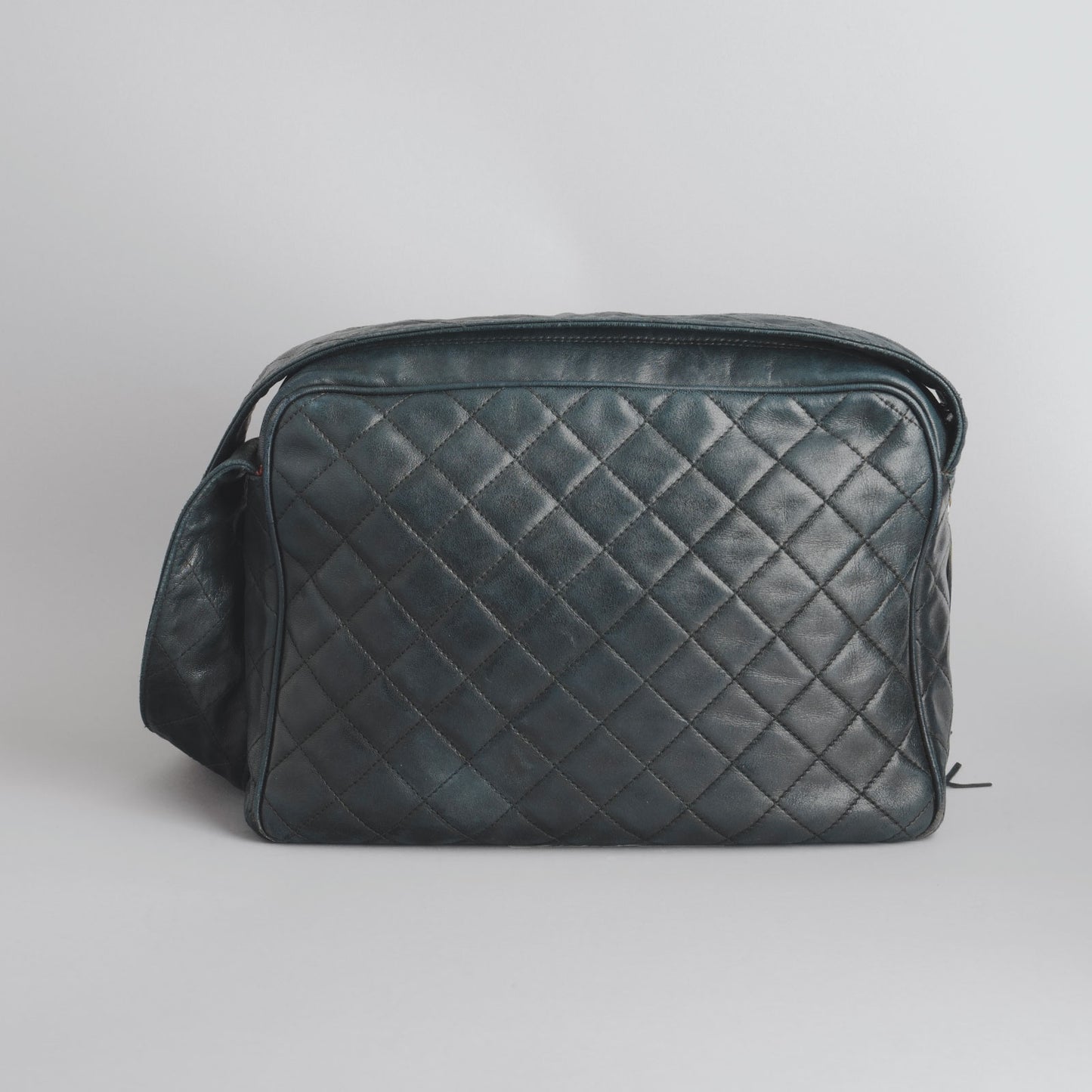 Sac à main vintage bandoulière  CHANEL noir