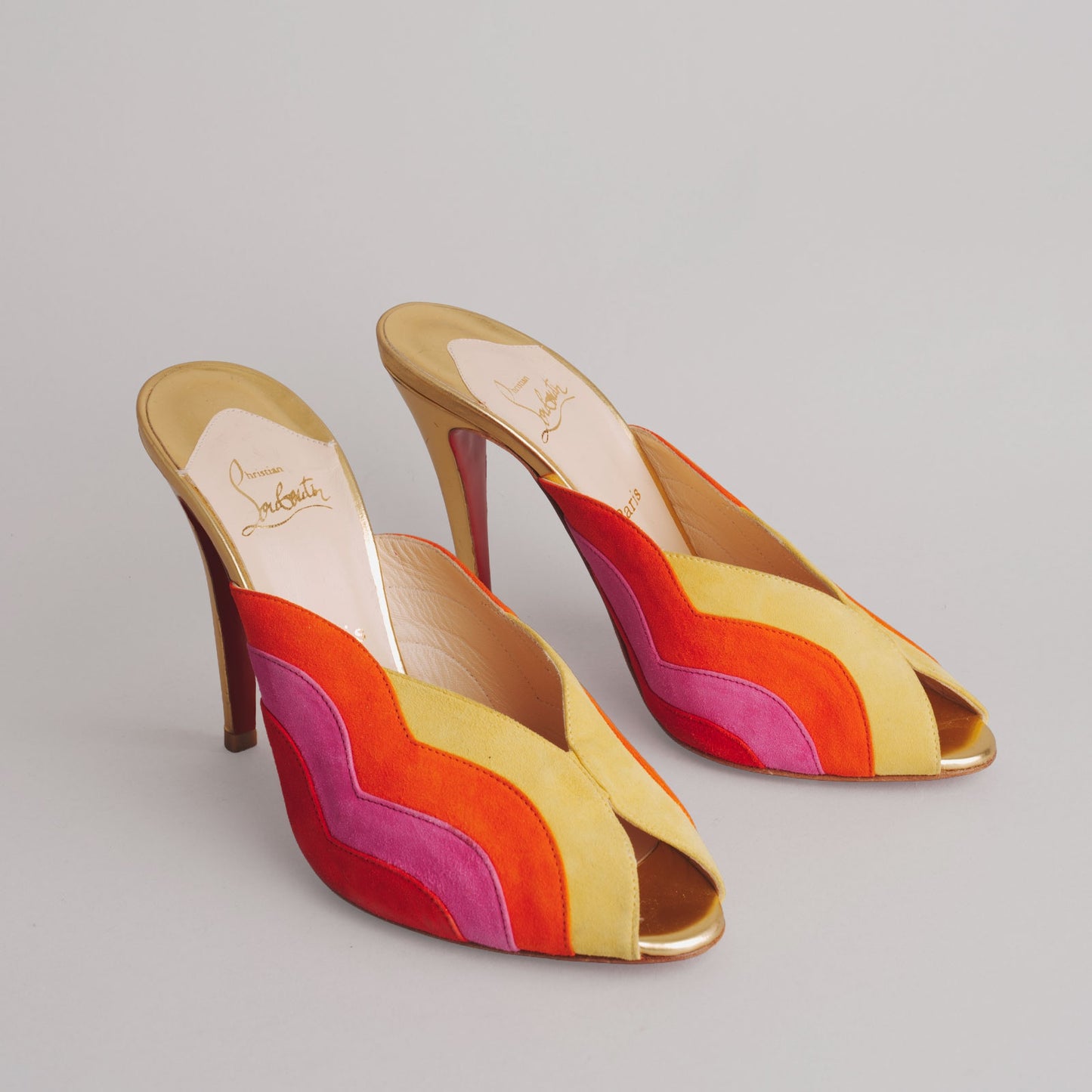 Mules doré LOUBOUTIN 39 violet / jaune / rouge