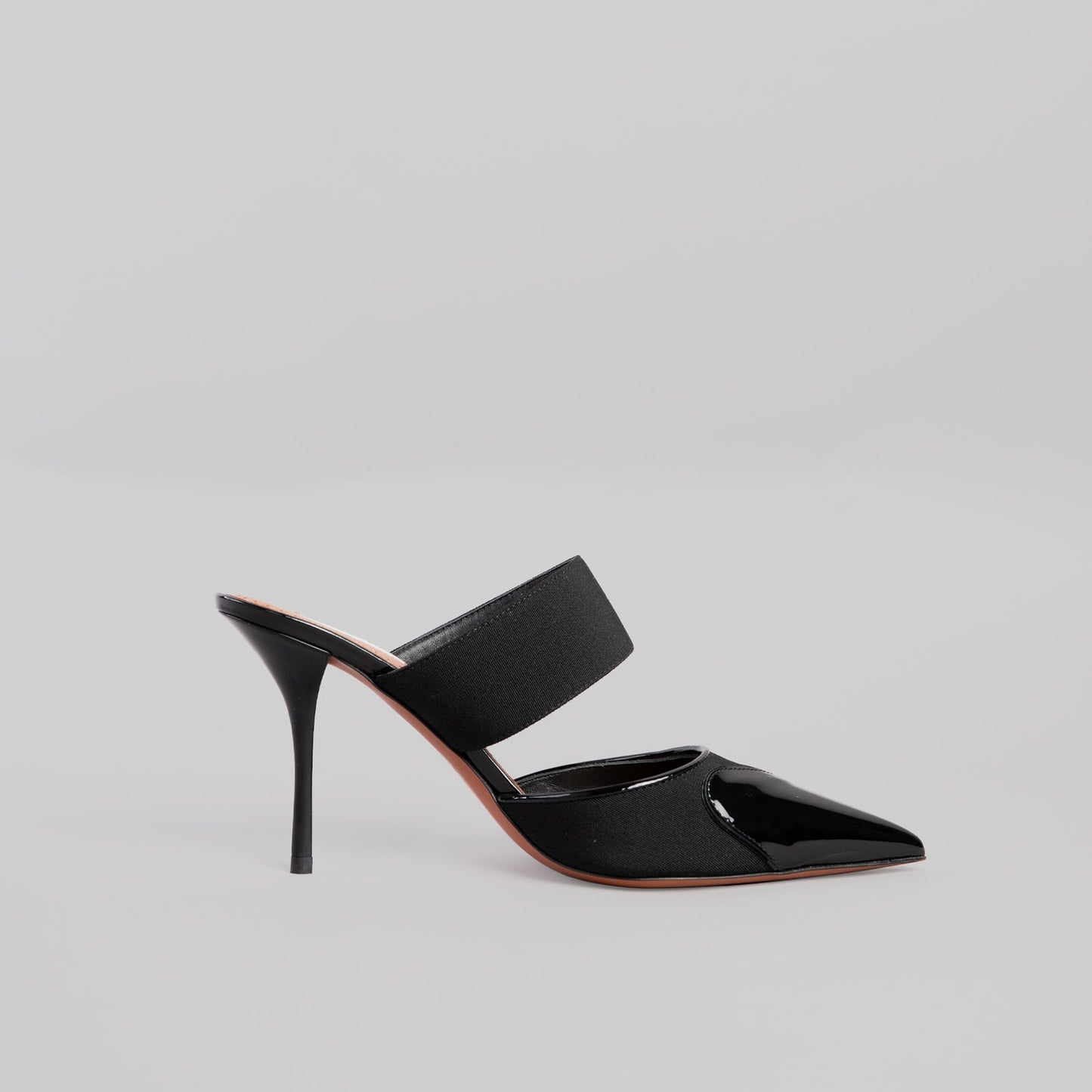 Mules ALAIA 39 noir cœur
