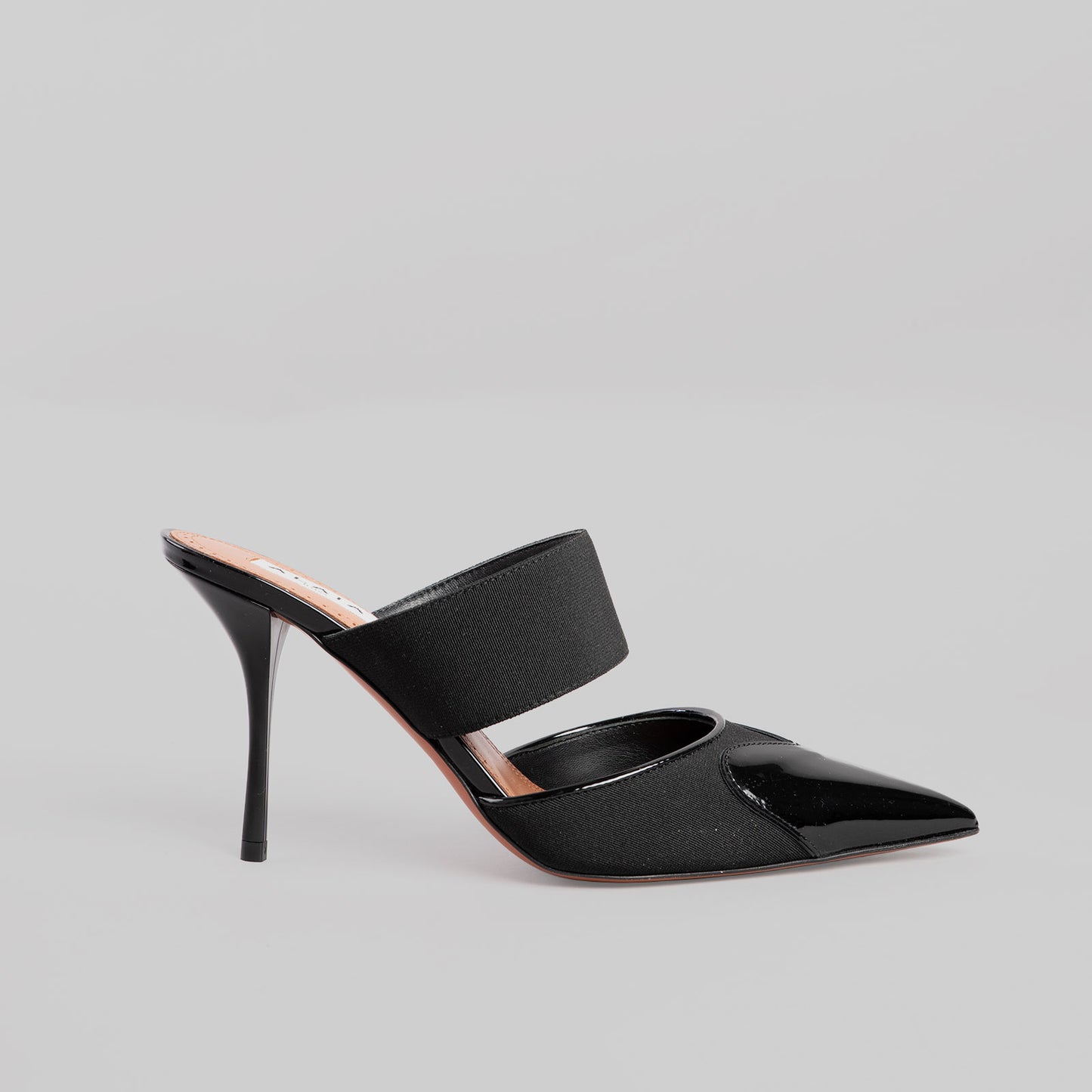 Mules ALAIA 39 noir cœur