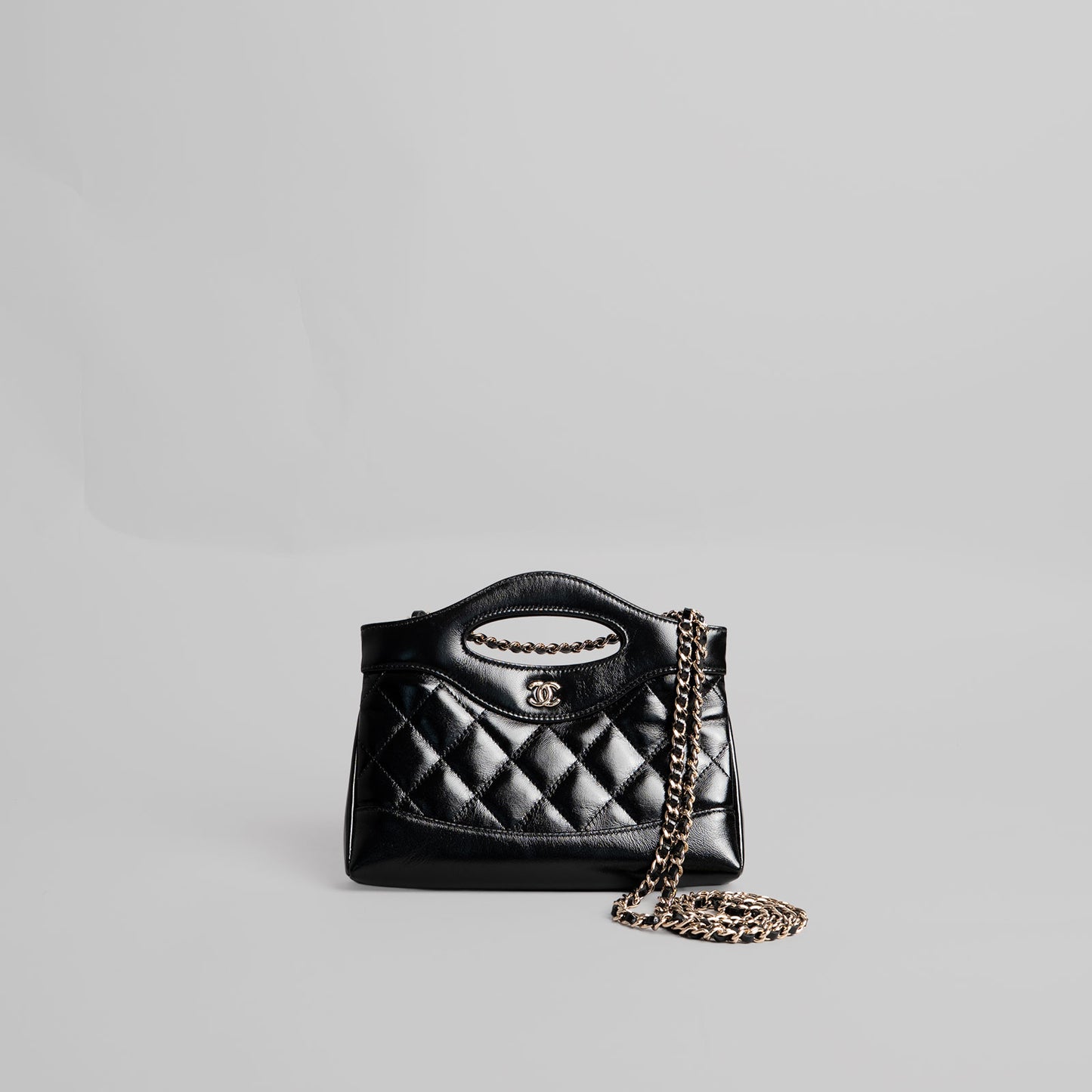 Sac à main en cuir CHANEL  31 noir