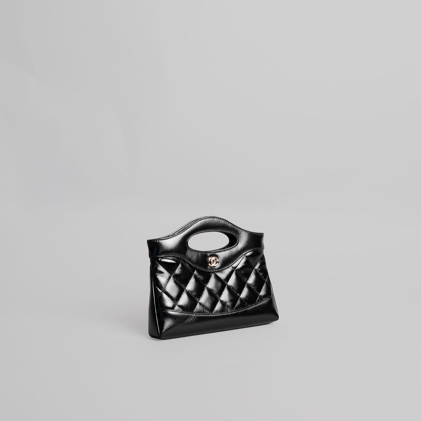 Sac à main en cuir CHANEL  31 noir