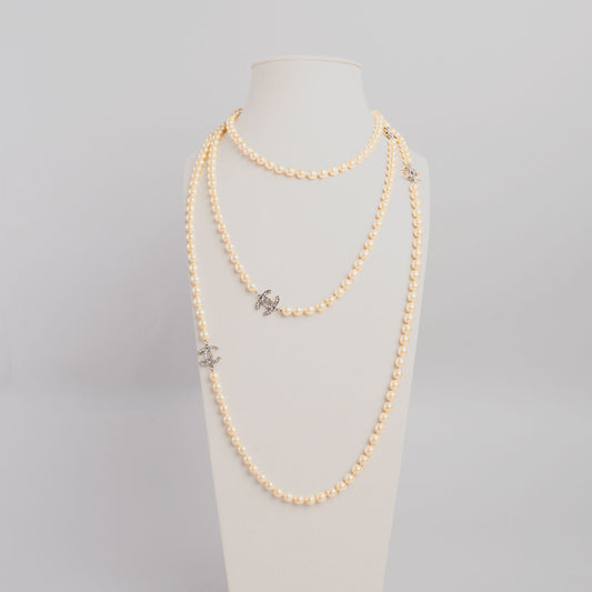 Collier CHANEL doré 08