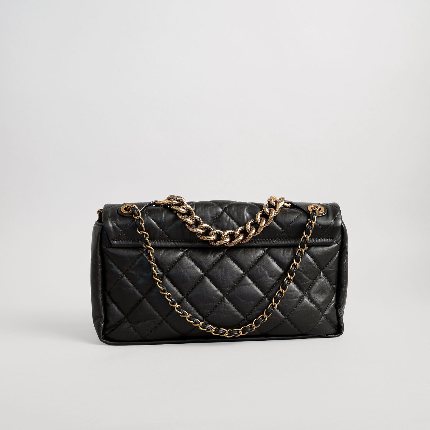Sac à main en cuir CHANEL noir
