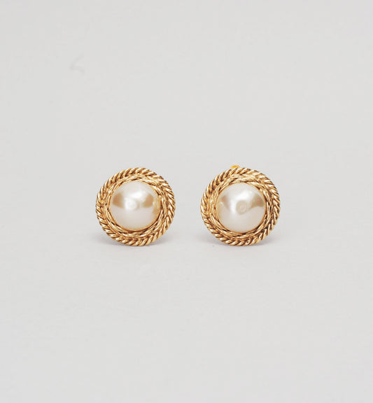 Boucles d'Oreilles Chanel Vintage Nacre & Doré
