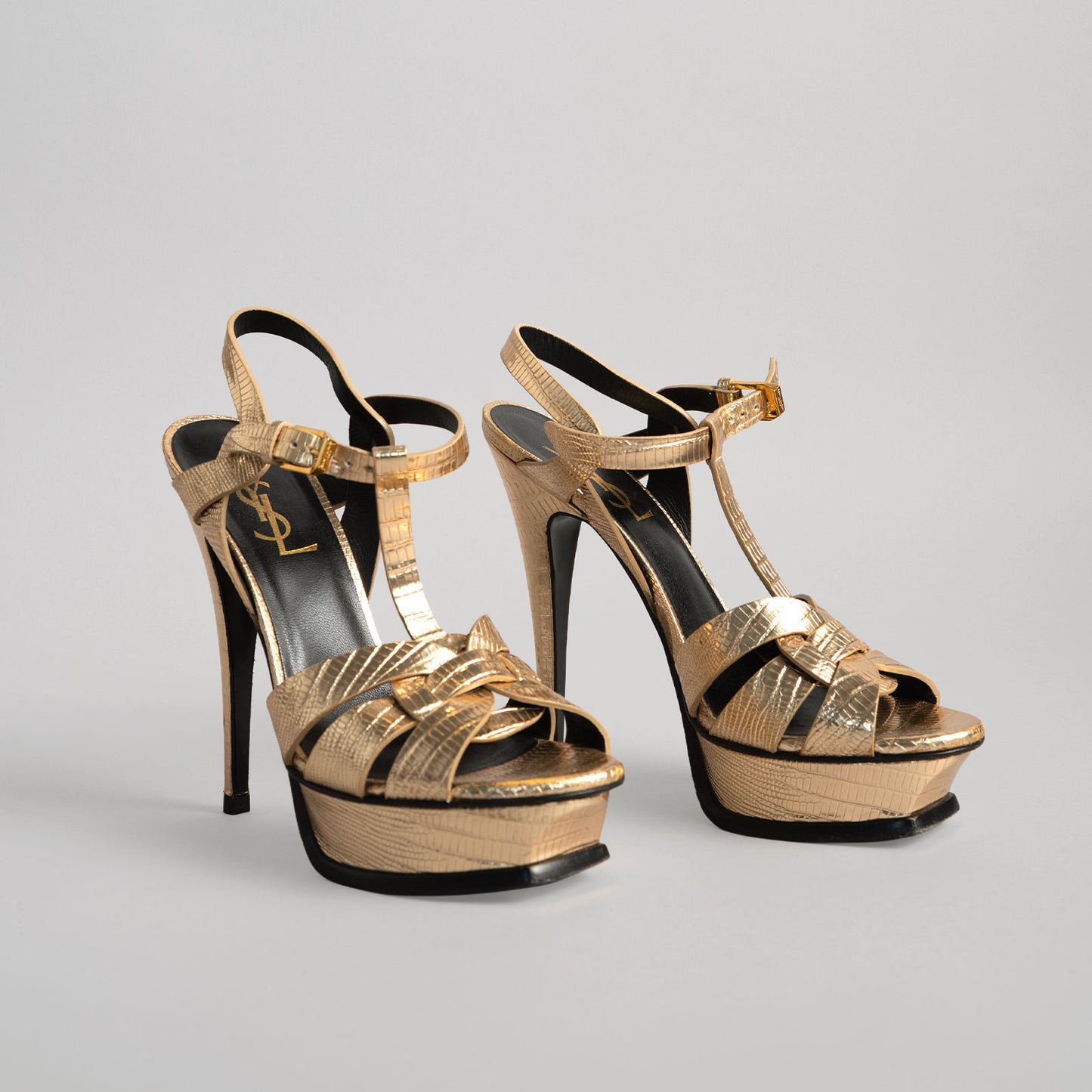 Sandales en cuir YVES SAINT LAURENT 36
