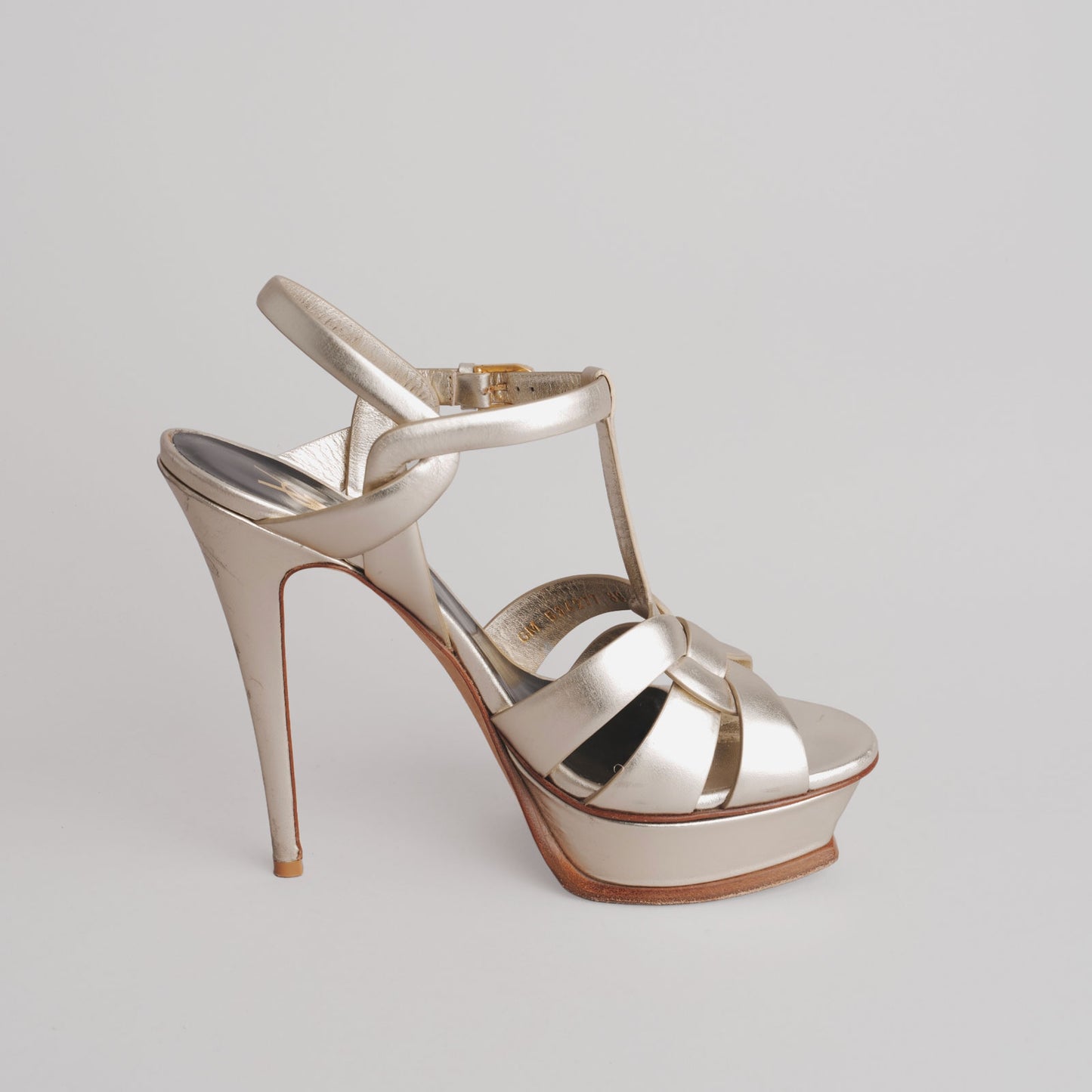 Sandales tribute  SAINT LAURENT 39 doré