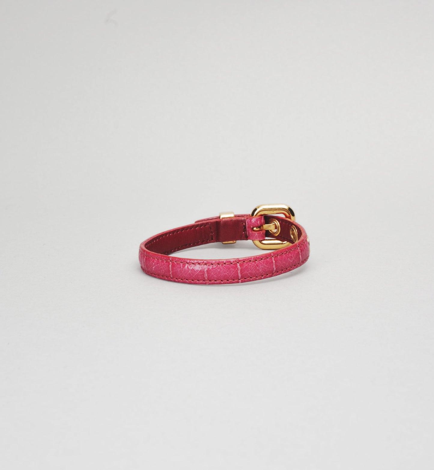 Bracelet Miu Miu en Cuir Rose & Charme Cœur Doré