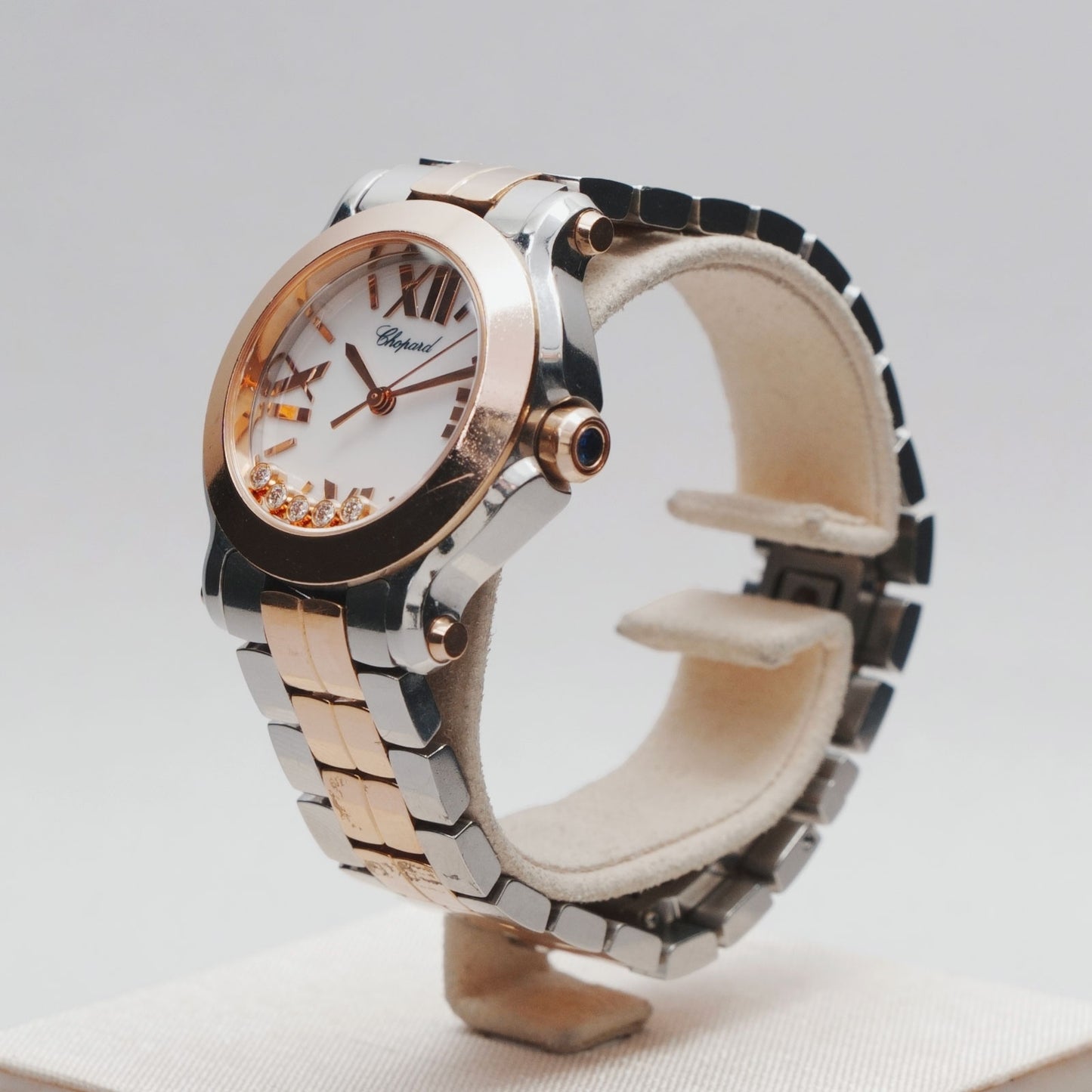Montre avec diamant happy sport  CHOPARD rouge