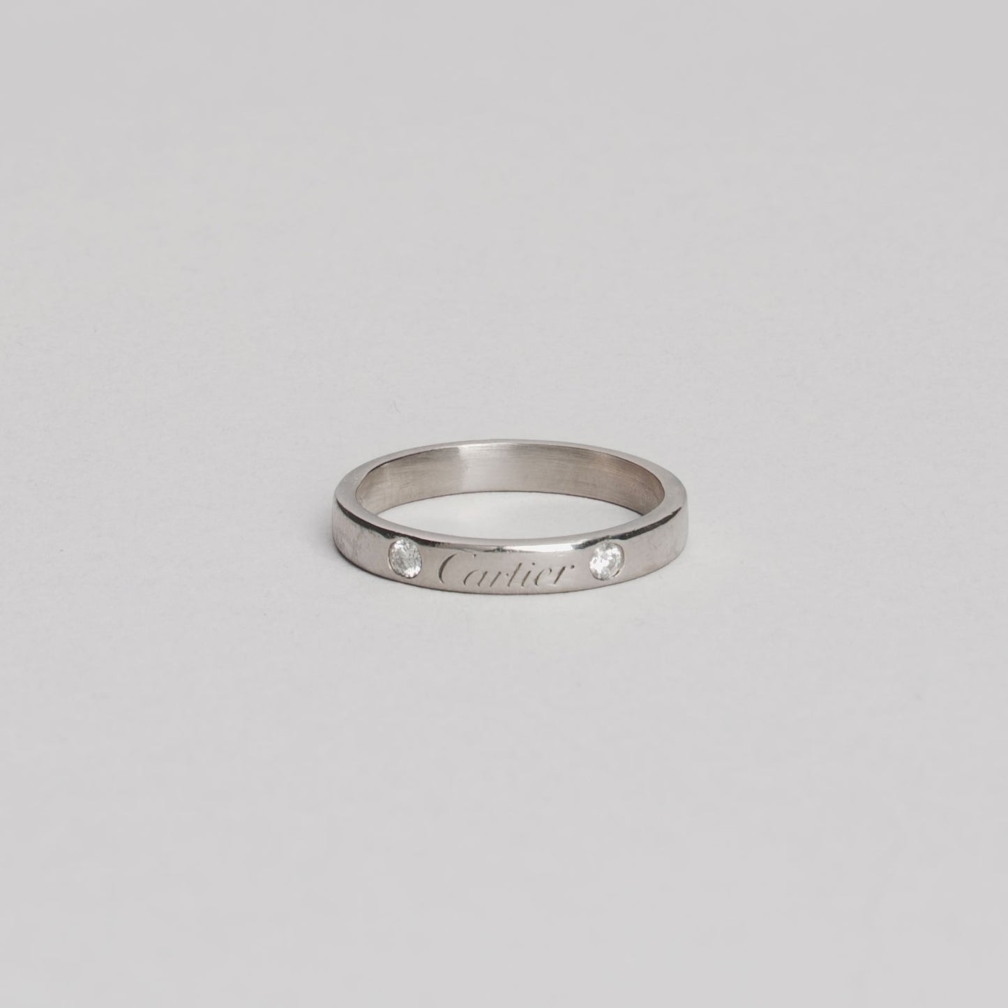 Bague platine 950/1000 avec 2 diamants 4,51gr  CARTIER gris